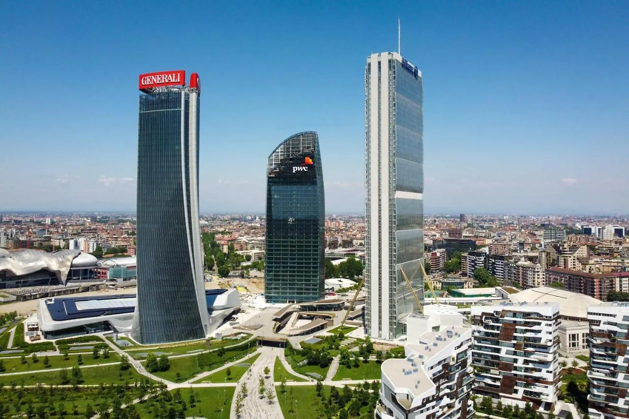 Luxury Modern Apartment Milan Italy